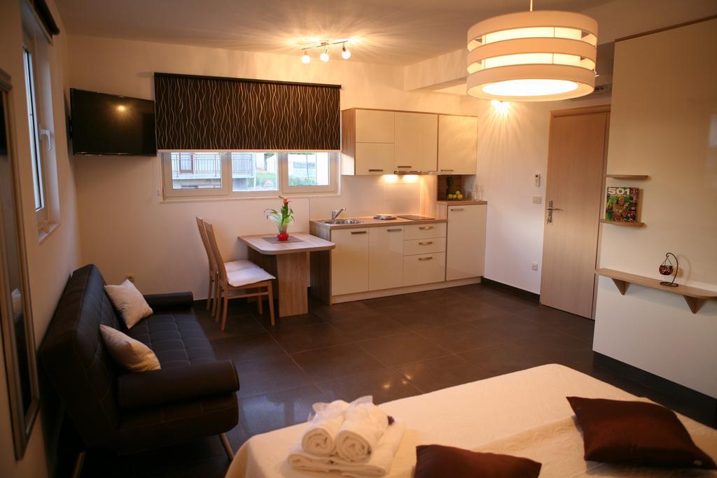 Apartments Sanja Trogir Zewnętrze zdjęcie
