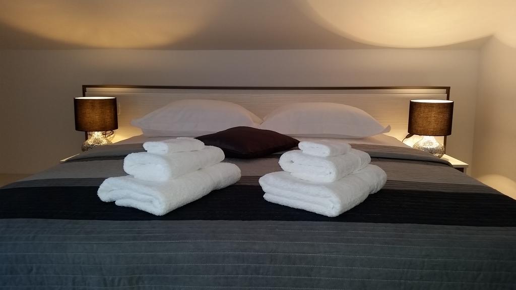 Apartments Sanja Trogir Zewnętrze zdjęcie