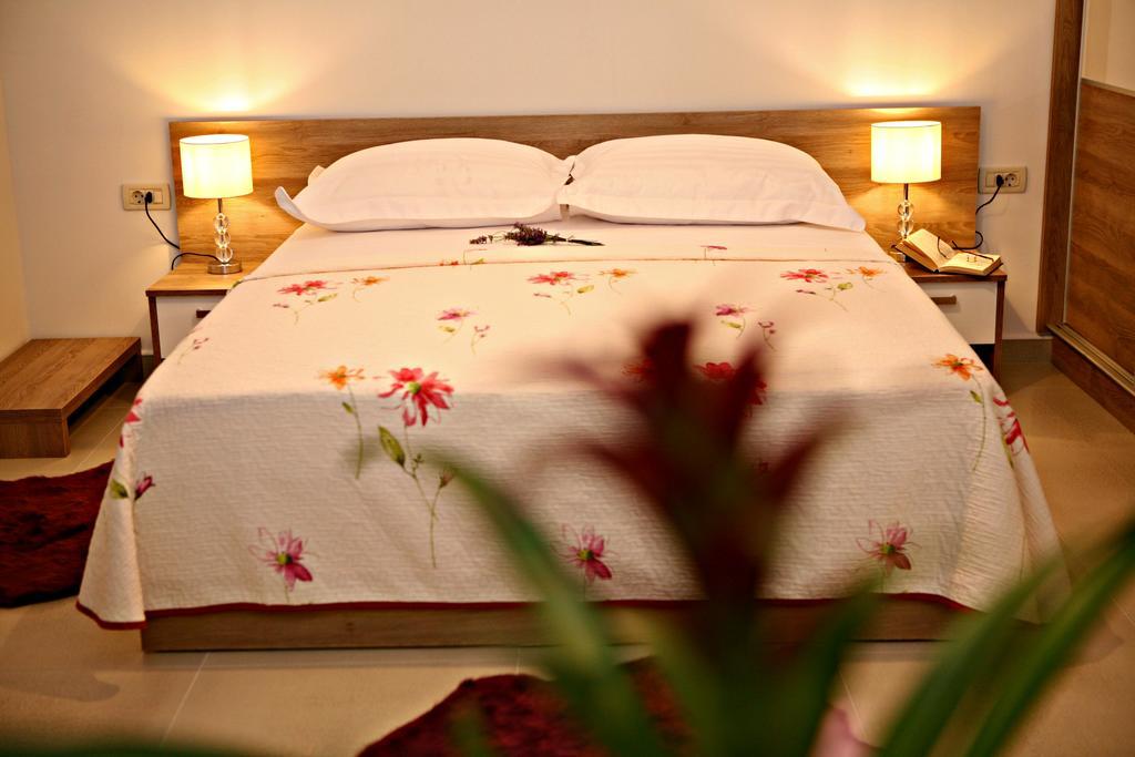 Apartments Sanja Trogir Zewnętrze zdjęcie