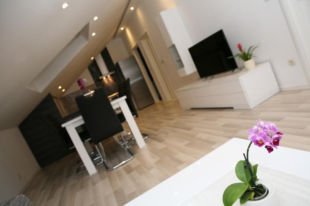 Apartments Sanja Trogir Zewnętrze zdjęcie