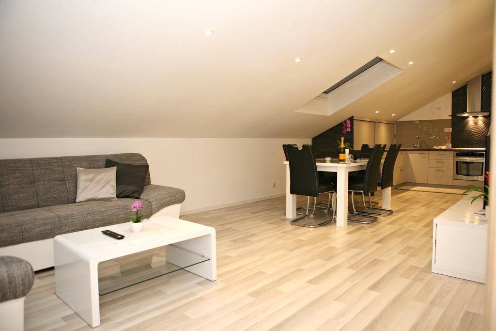 Apartments Sanja Trogir Zewnętrze zdjęcie